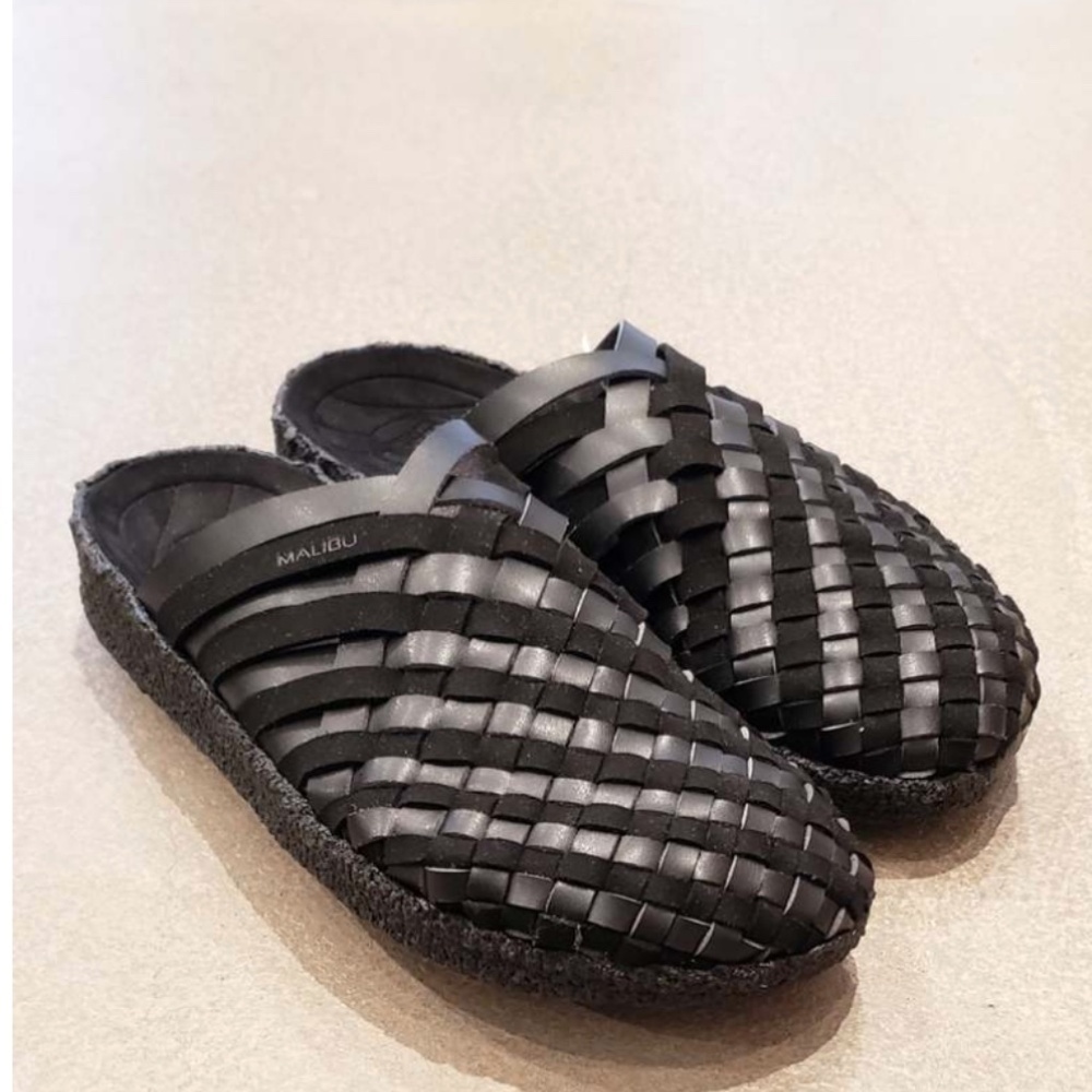 Malibu Men’s Colony Sandals – Black Vegan Suede (6)